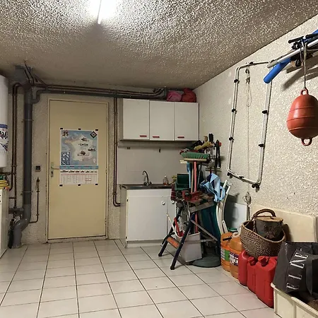 Maison Bord De A Avec Terrasse Et Garage - Fr-1-225c-164 Holiday home Banyuls-sur-Mer